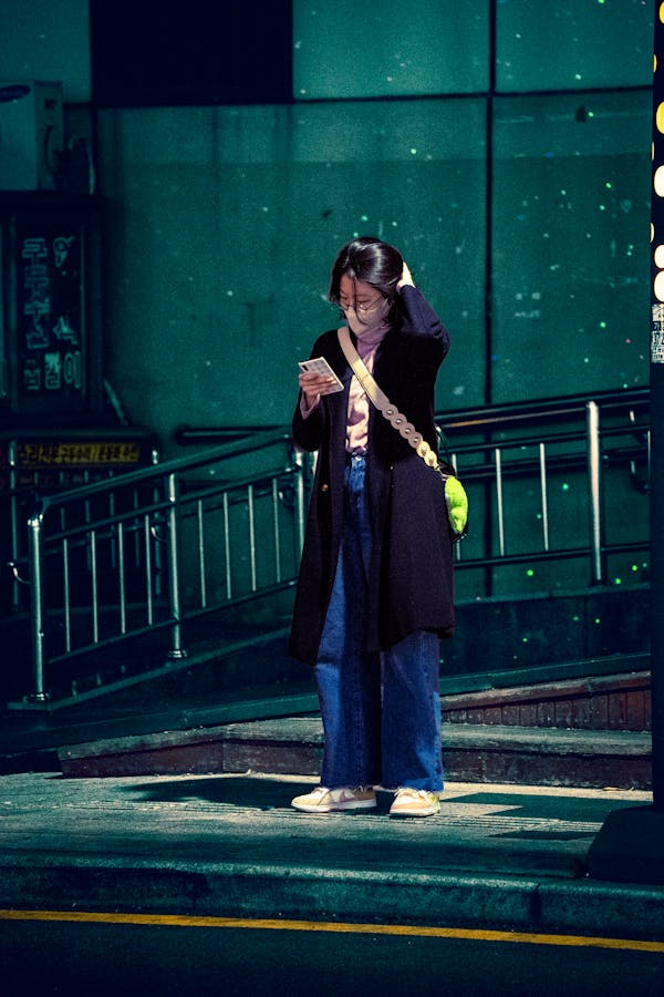 Además, es útil utilizar guías proporcionadas por entidades oficiales para distinguir entre sitios confiables y no confiables.